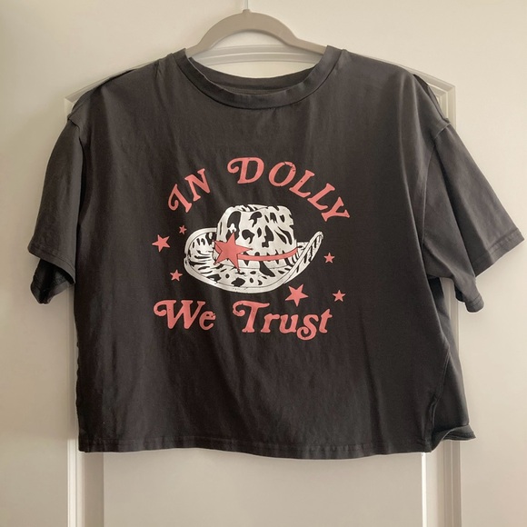 Tops - Dolly T-Shirt – Medium